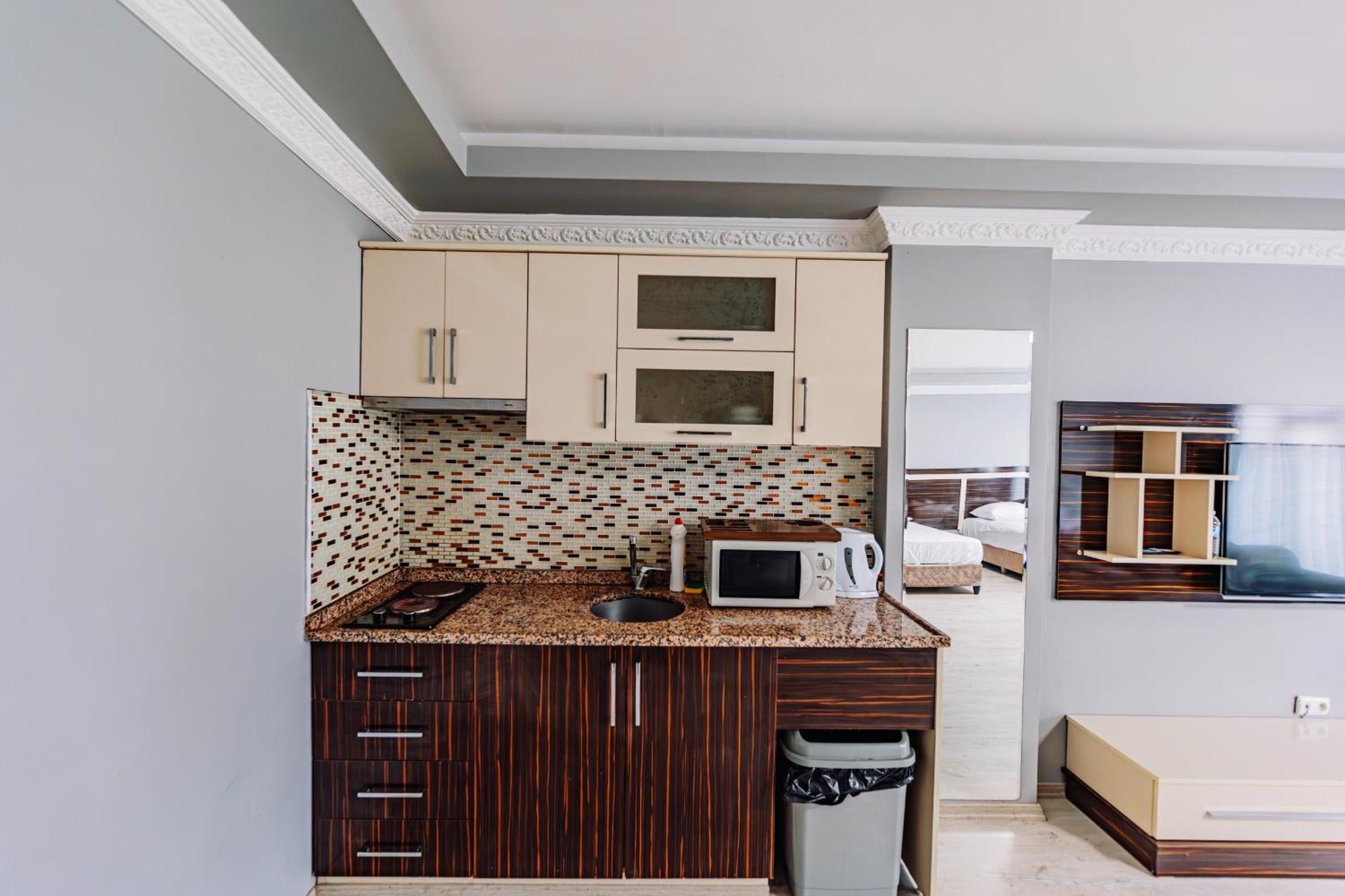 Diamond Suites Residence Истанбул Екстериор снимка