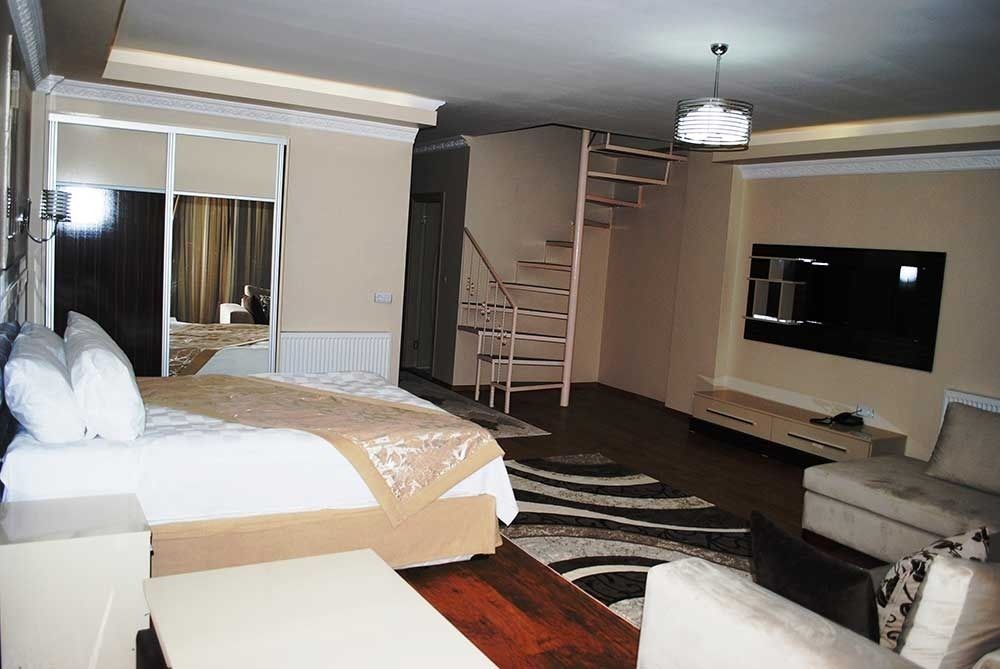 Diamond Suites Residence Истанбул Екстериор снимка