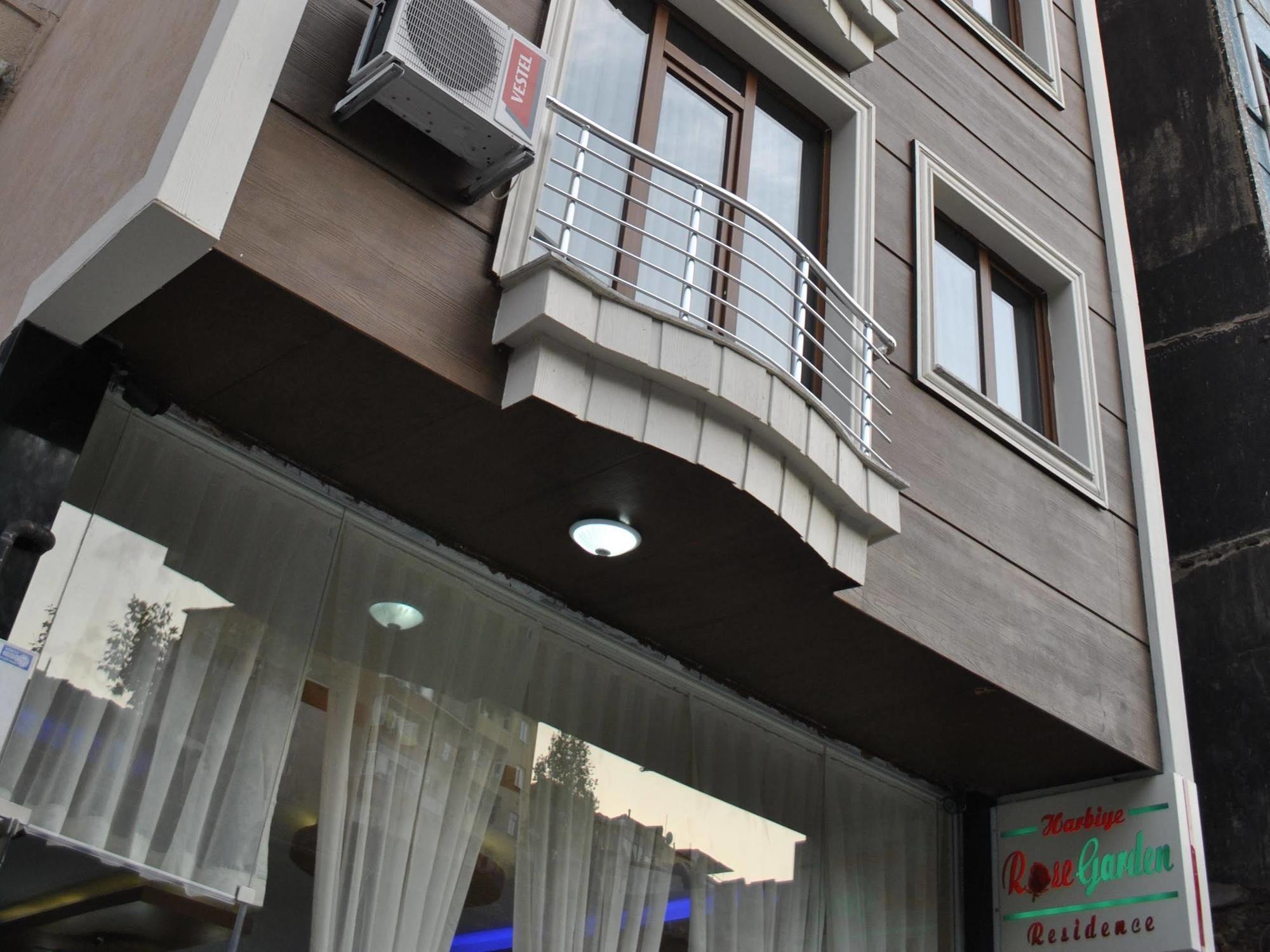Diamond Suites Residence Истанбул Екстериор снимка